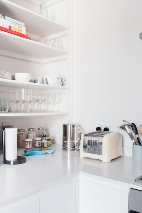 Charlotte Street Apartment 바스 외부 사진